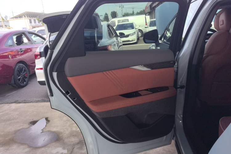 Used Cadillac OPTIQ 2024 Four-Wheel Drive Long-Range Version
