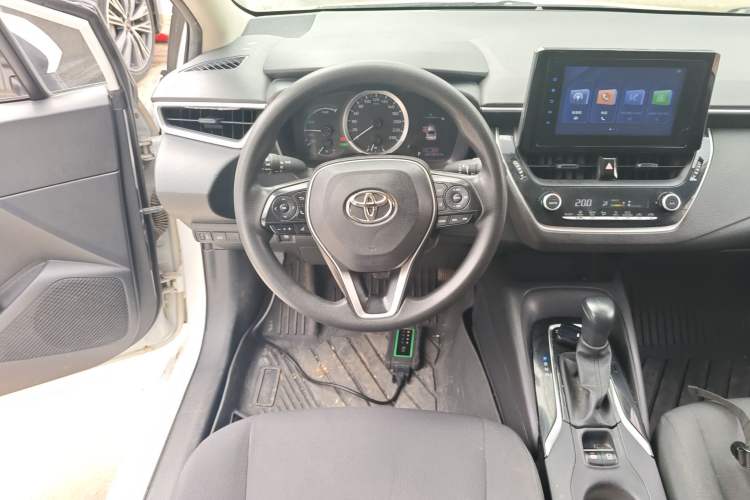 Used Toyota Corolla 2022 Dual-Motor 1.8L E-CVT Pioneer Edition
