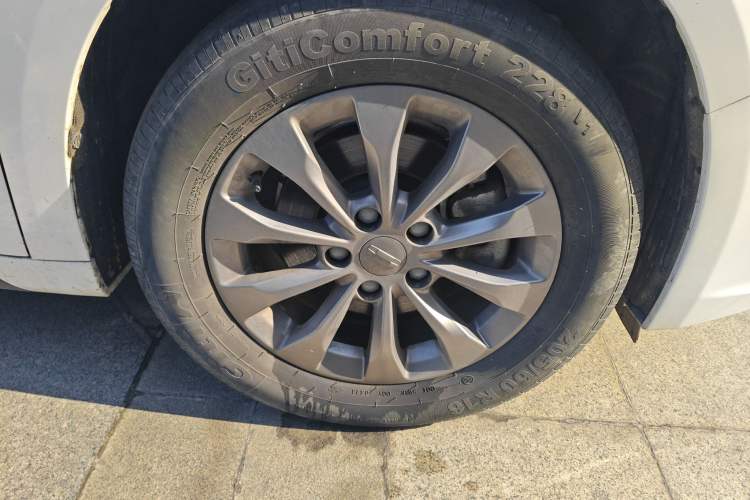 Used Geometry A 2021 Pro Enjoy High-Dimensional Range Edition 430 km A430 Cubic Version Right Front Wheel Hub