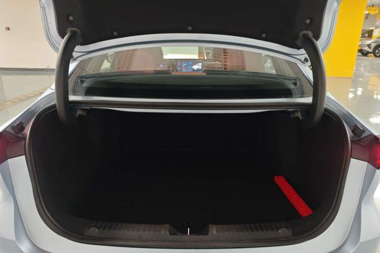 Used Geely Galaxy L6 2025 EM-i 140km Starship Edition