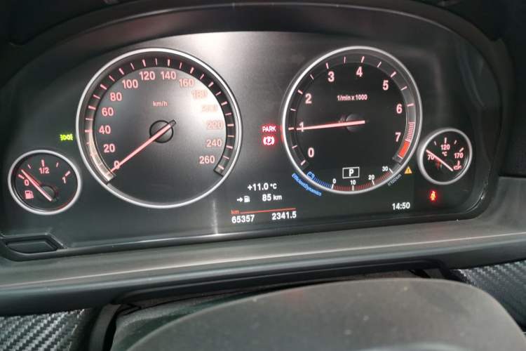 Used BMW 5 Series 2014 525Li Luxury Design Package
