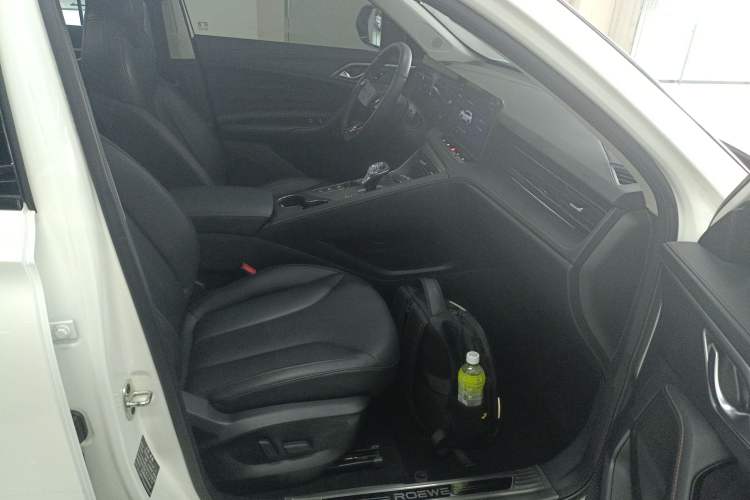 Used Roewe RX5 2023 1.5T Prestige Sliding-Screen Version