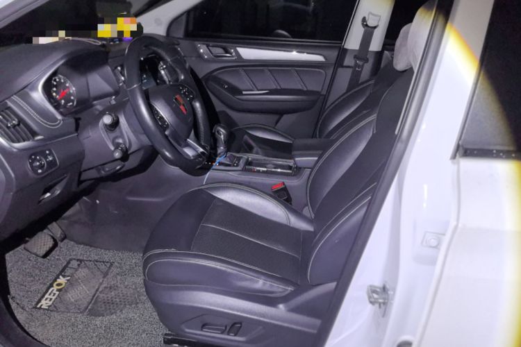 Used Roewe RX5 2019 20T Two-Wheel Drive Automatic Ali Smart Connectivity Platinum Edition Left Front Seat