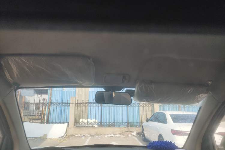 Used Wuling Hongguang V 2021 1.5L Jingqu Edition Enclosed-Window Vehicle LAR