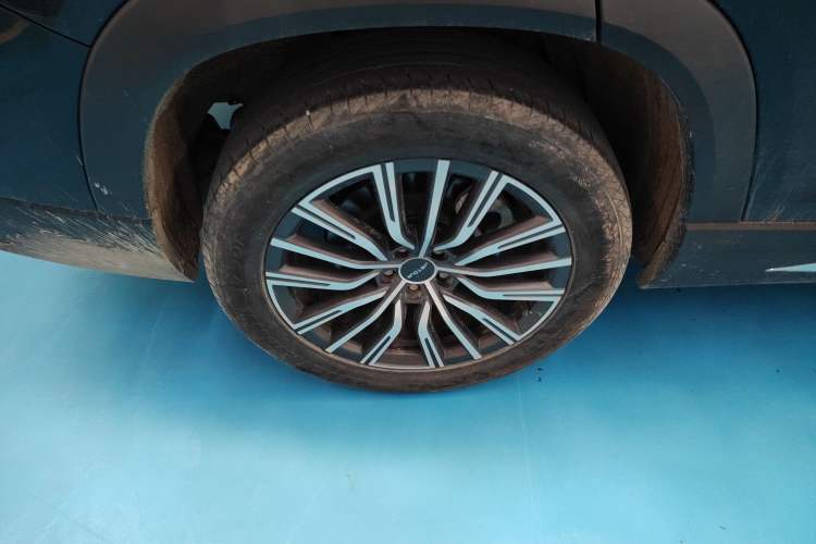 Used JETOUR X90 PLUS 2024 1.6TD DCT Villa PRO 7-Seater
