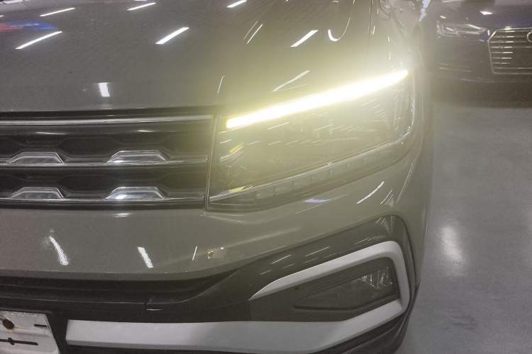 Used Volkswagen T-Cross 2020 280TSI DSG Comfort Edition Left Front Headlight