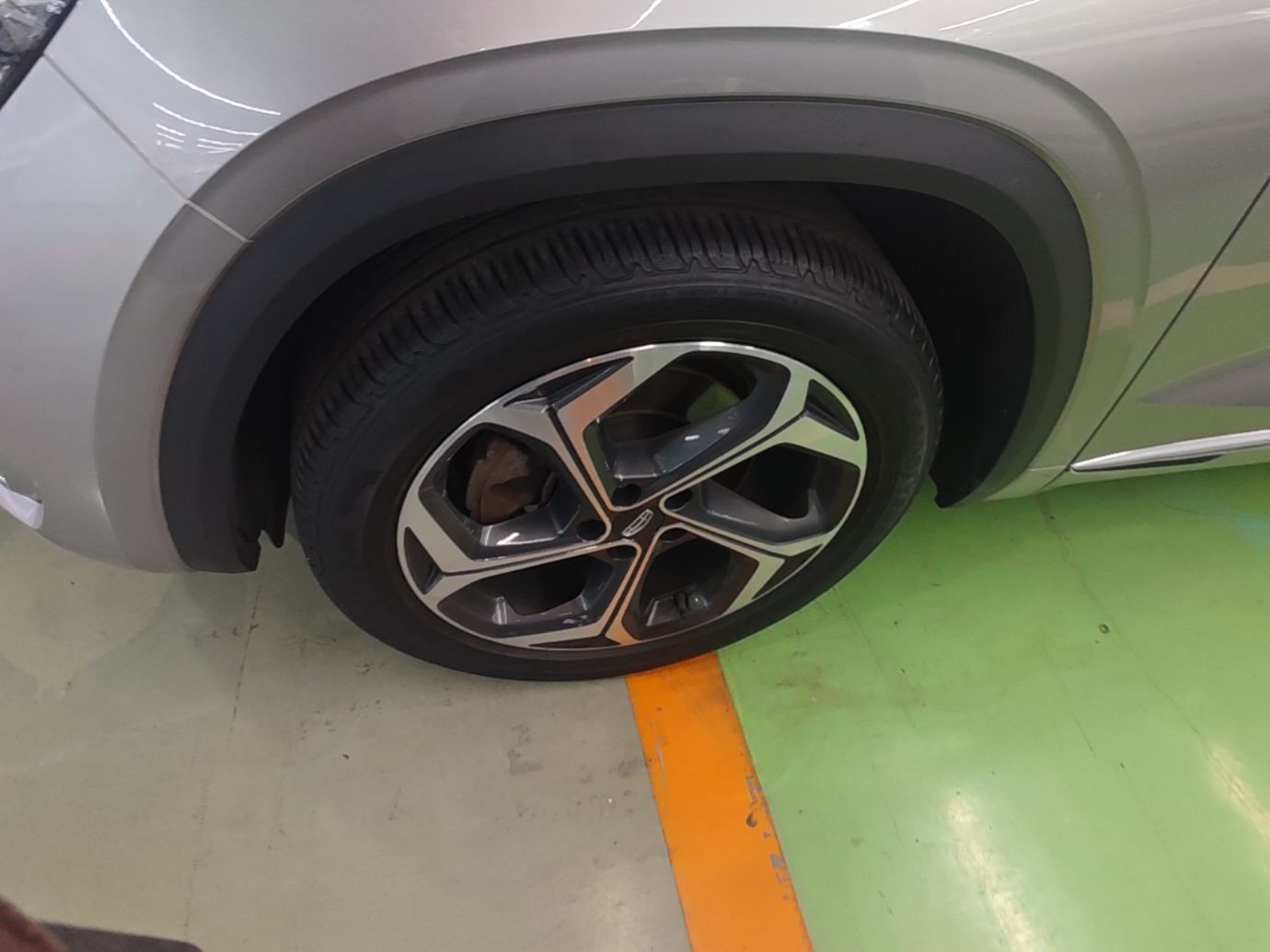 Geely Auto Monjaro L 2021 2.0TD DCT EVO Two-Wheel Drive Prestige Version — снимка 10