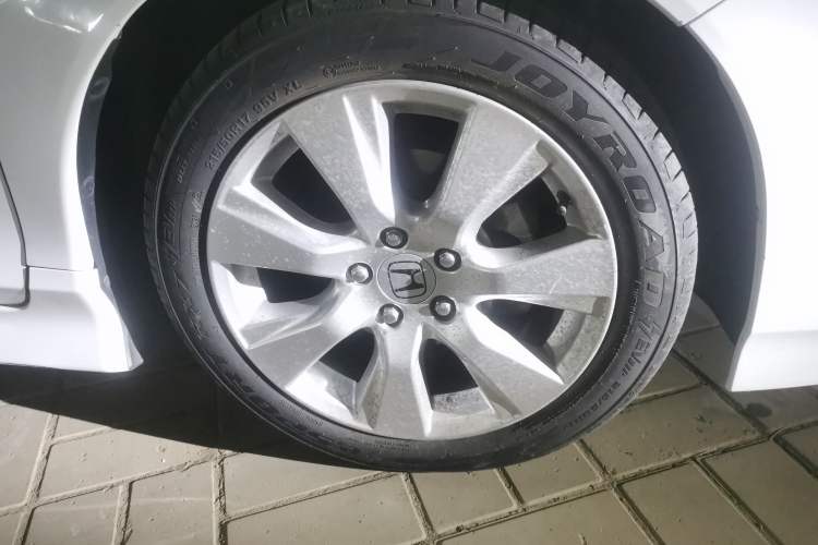 Used Honda Jade 2014 1.8L Automatic Comfort Elite Version 5 Seats
