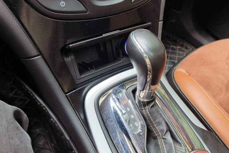 Used Buick Regal 2015 1.6T Elite Tech Model
