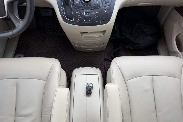 Used Buick GL8 2017 25S Luxury Version China V Standard