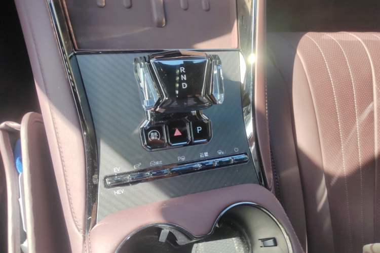 Used Denza Z9GT 2024 1100 Four-Wheel Drive Max Edition