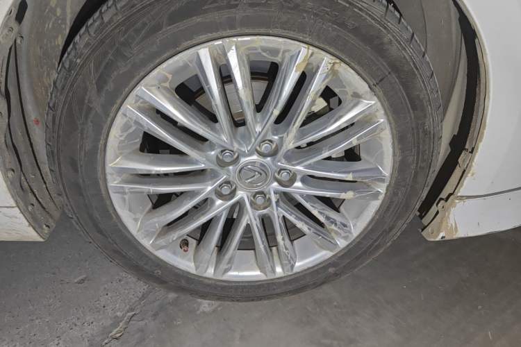 Used Lexus ES 2013 250 Luxury Edition
