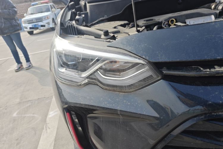 Used Chevrolet Orlando 2019 Redline 530T Automatic Enjoyment Version (5+2 Seating) China VI
