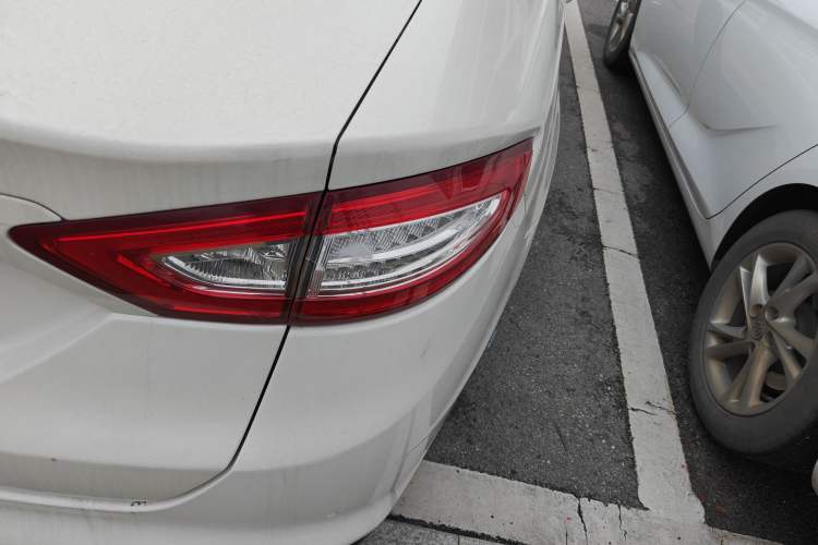 Used Ford Mondeo 2013 2.0L GTDi 200 Luxury Model