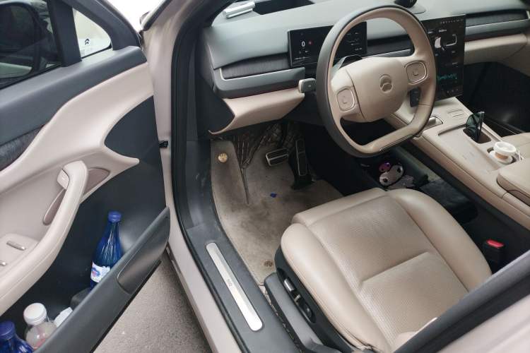 Used Nio ES8 2023 75 kWh
