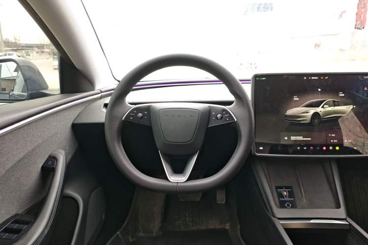 Used Tesla Model 3 2023 Rear-Wheel-Drive Version
