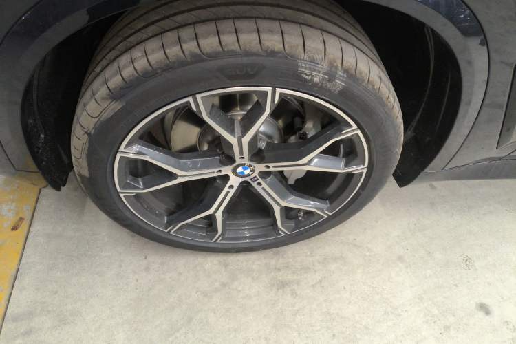 Used BMW X5 2026 Model, xDrive 30Li Prestige M Sport Night Package
