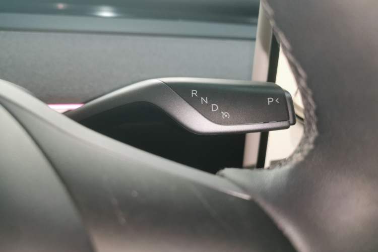 Used Tesla Model Y 2024 Rear-Wheel-Drive Version