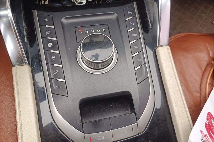 Used Zotye T700 2017 1.8T Dual-Clutch Flagship Model
