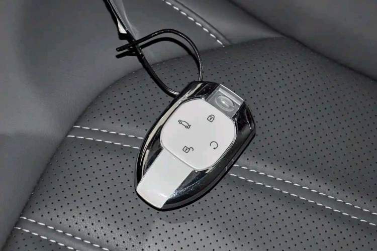 Used GAC Trumpchi EMPOW 2023 400T Automatic R MAX
