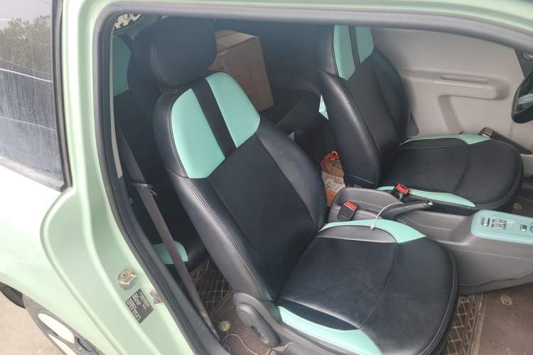 Used CHANGAN NEVO Lumin 2023 205km Xiangqin Version
