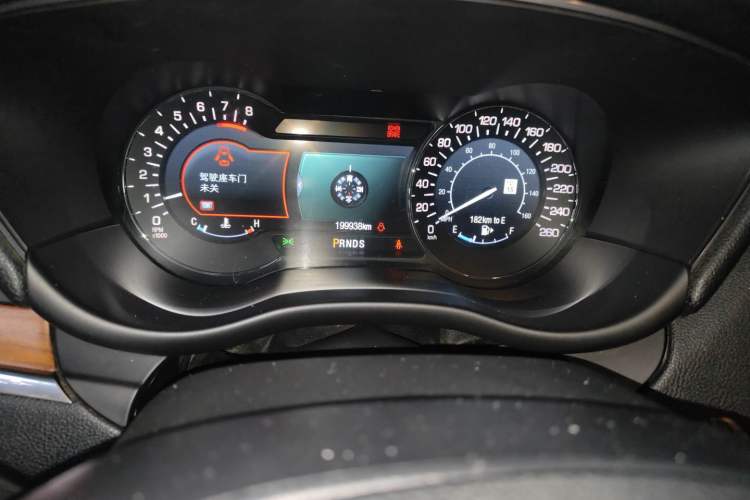 Used Lincoln MKC 2014 2.0T Two-Wheel-Drive Luxury Edition
