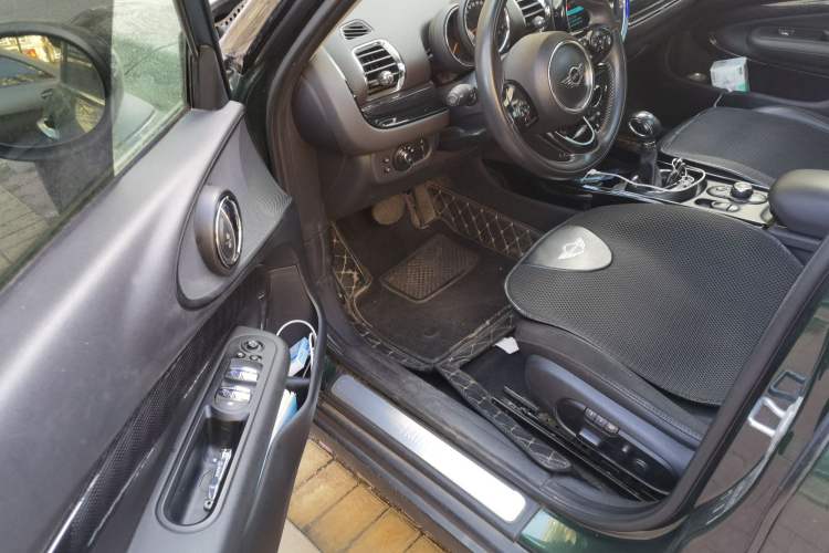 Used MINI Clubman 2018 1.5T COOPER Artist