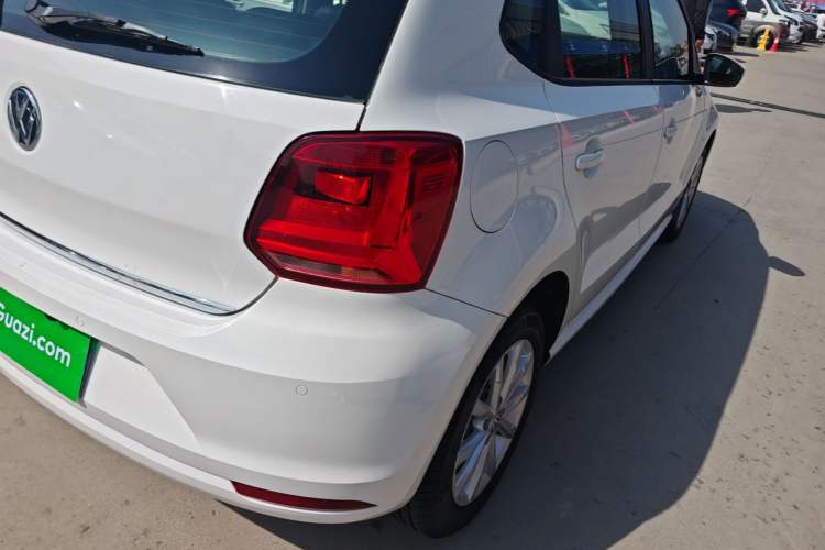 Used Volkswagen Polo 2014 1.4L Automatic Luxury Edition Right Rear Taillight