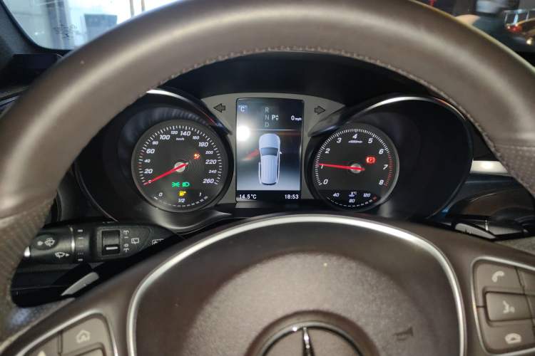 Used Mercedes-Benz GLC 2019 GLC 300 L 4MATIC Dynamic Model