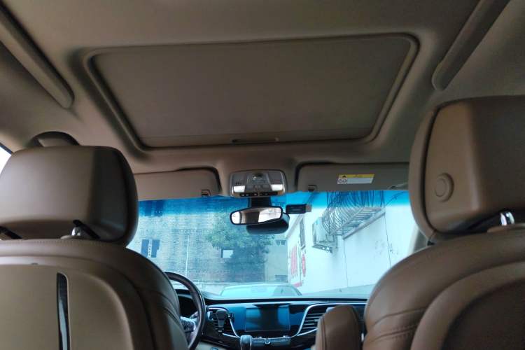 Used Buick GL8 2017 ES 28T Luxury Model China V Standard
