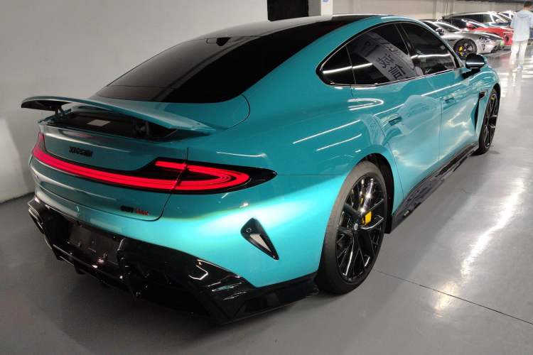 Used Xiaomi Auto SU7 2024 Four-Wheel Drive Ultra-Long Range Advanced Intelligent Driving Max Edition Rear Right 45 Deg