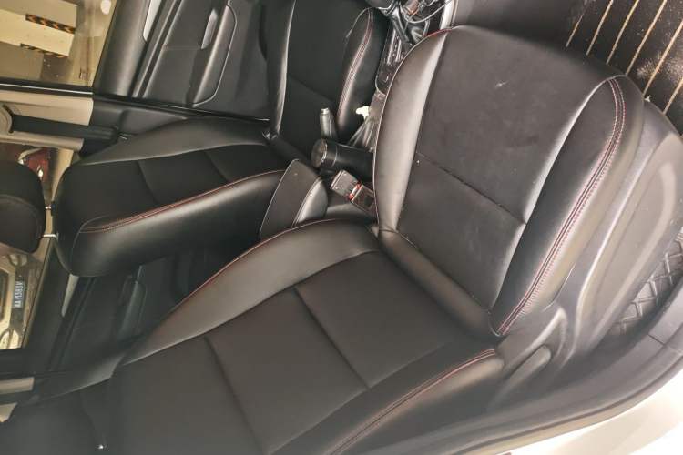 Used CHANGAN OSHAN A600EV 2021 EV model Right Front Seat