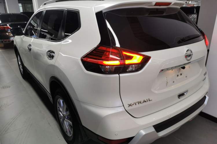 Used Nissan X-Trail 2019 2.0L CVT Smart Connect Comfort Edition 2WD