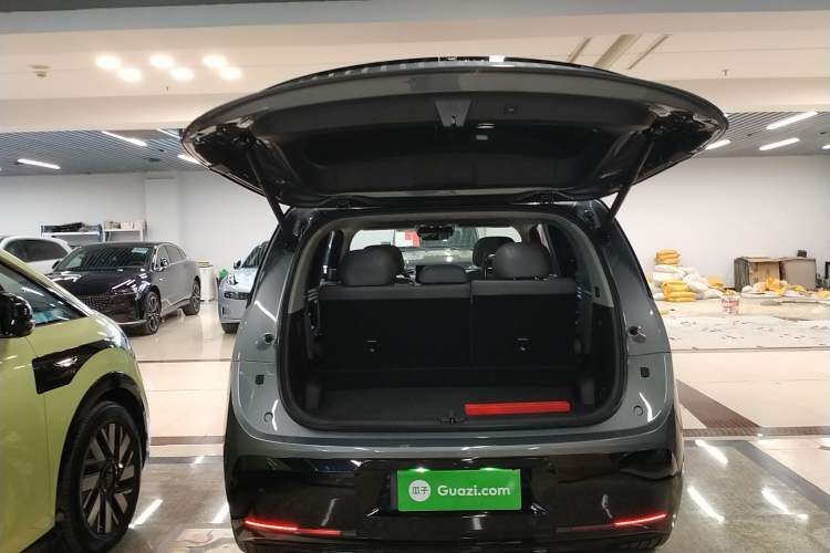 Used Zeekr MIX 2025 Long-Range Intelligent Driving Edition
