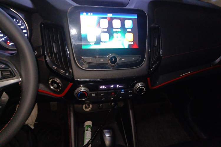 Used CHANGAN CS55 2017 1.5T Automatic Colorful Edition
