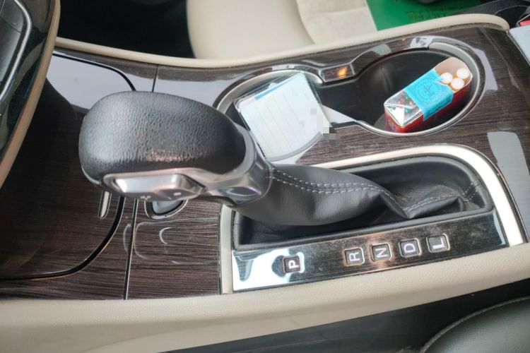 Used Buick Verano 2019 Sedan 15S Automatic Leading Model Gear Lever