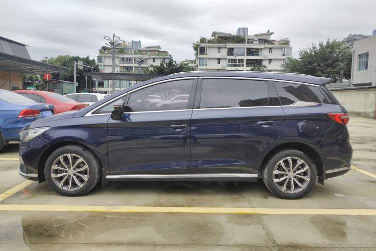 Used BYD Song MAX 2021 Upgraded Model 1.5T Automatic Prestige 7-Seater