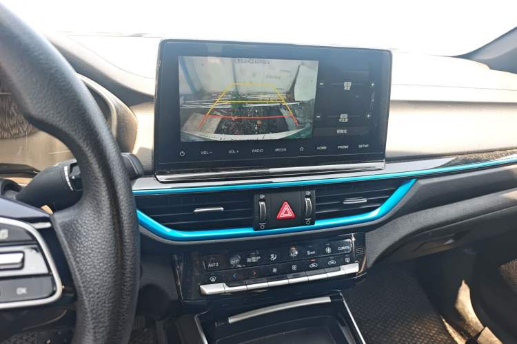 Used Kia K3 New Energy 2021 EV Comfort Edition 410km Audio And AC Panel