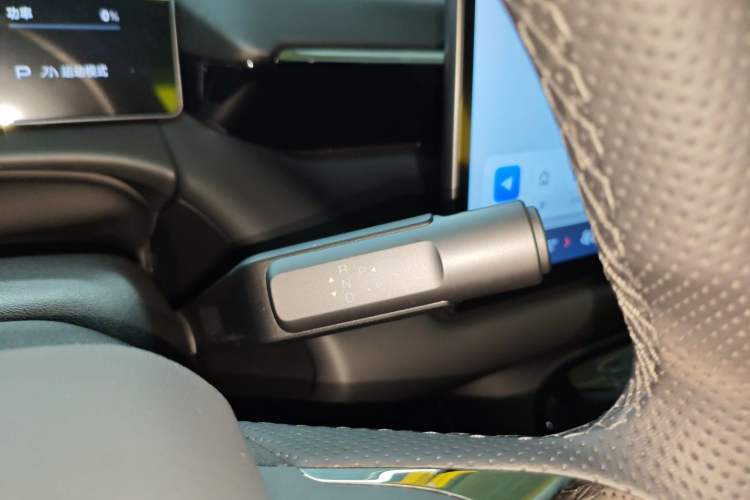 Used AION V 2024 Aion Tyrannosaurus 650 LiDAR Edition
