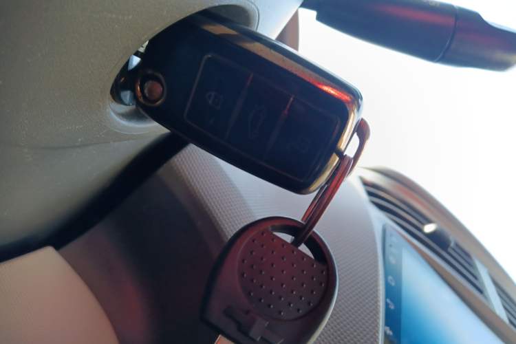 Used Chevrolet Sail 2013 Sedan 1.2L Manual Fashion Edition
