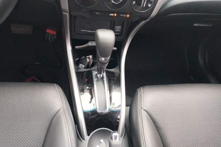 Used Honda Crider 2016 1.8L CVT Luxury Edition
