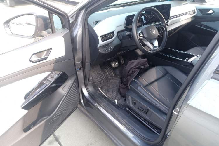 Used Volkswagen ID.4 X 2023 Pure Smart Edition