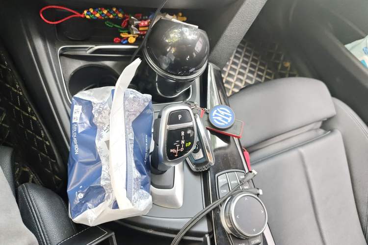 Used BMW 3 Series 2019 320Li M Sport Night Edition Gear Lever