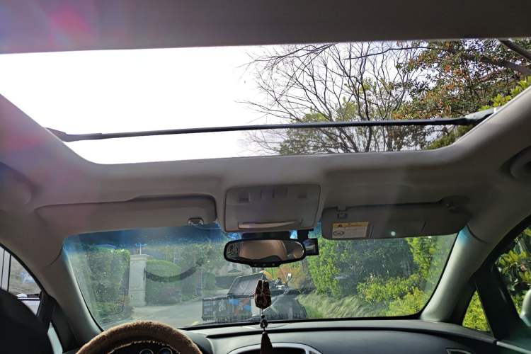 Used Buick GT 2013 GT 1.8L Automatic Fashion Edition Headliner