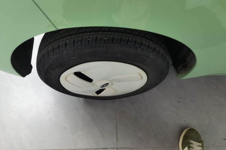 Used Chery QQ Ice Cream 2022 Pudding Model Exterior 8