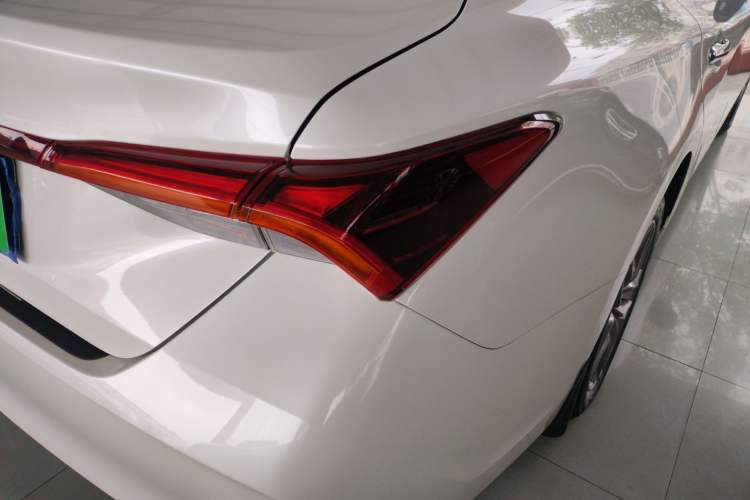 Used Toyota Avalon 2019 2.0L Luxury Edition China VI Standard
