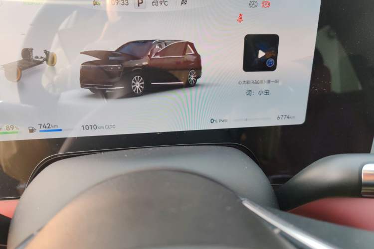 Used Hima AITO M8 2025 Extended-Range Max+ Version 53.4 kWh 6-Seater Edition
