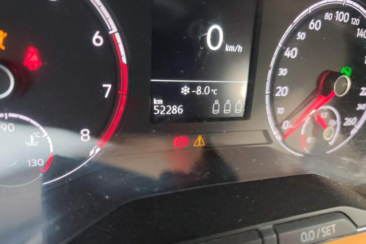 Used Volkswagen T-Cross 2019 280TSI DSG Comfort Edition Odometer Close Up