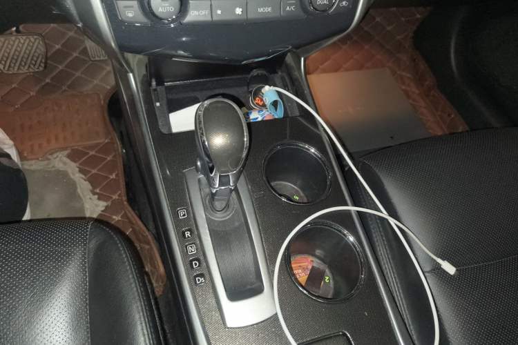 Used Nissan Teana 2013 2.0L XL Comfort Edition Gear Lever