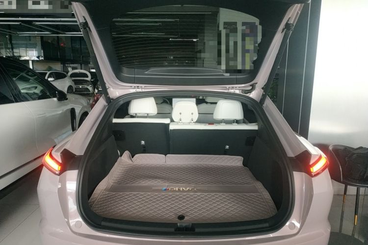 Used ONVO L60 2024 60 kWh Rear-Drive Version
